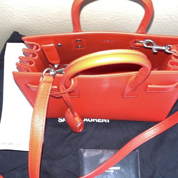 Saint Laurent Handbag - Picture 9 of 11